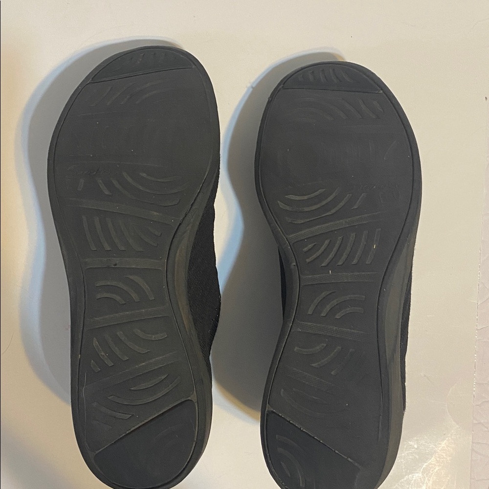 Skechers Women's Black Slip-On Sneakers - Picture 7 of 8